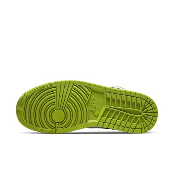 Air Jordan 1 Low SE ‘Vivid Green Snakeskin’
