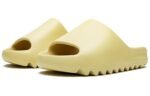 Adidas Yeezy Slide ‘Desert Sand’