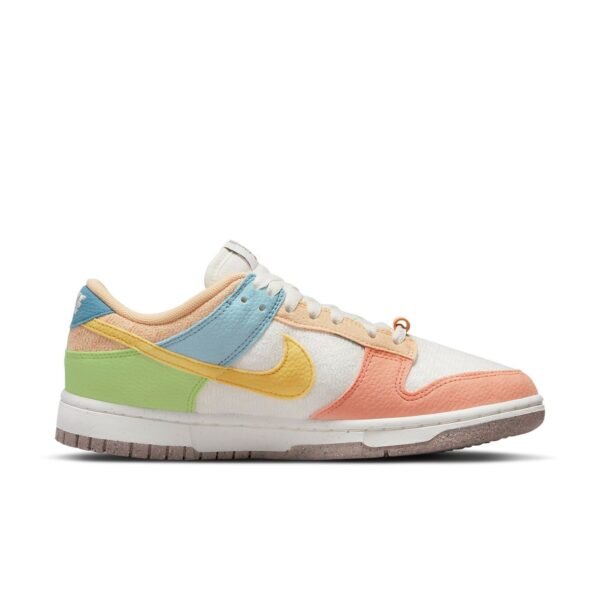 Nike Dunk Low SE ‘Sun Club’