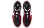 Air Jordan 1 Mid ‘Chicago Black Toe’
