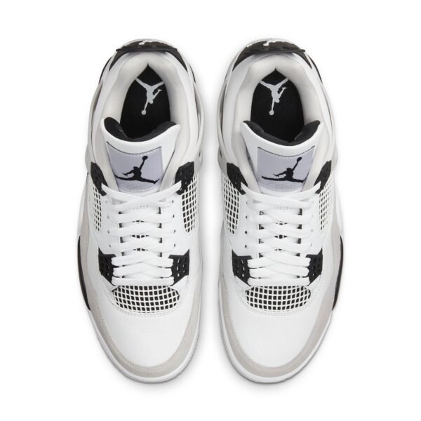 Air Jordan 4 Retro ‘Military Black’