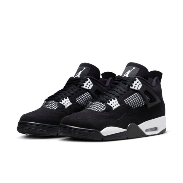 Air Jordan 4 Retro ‘White Thunder’