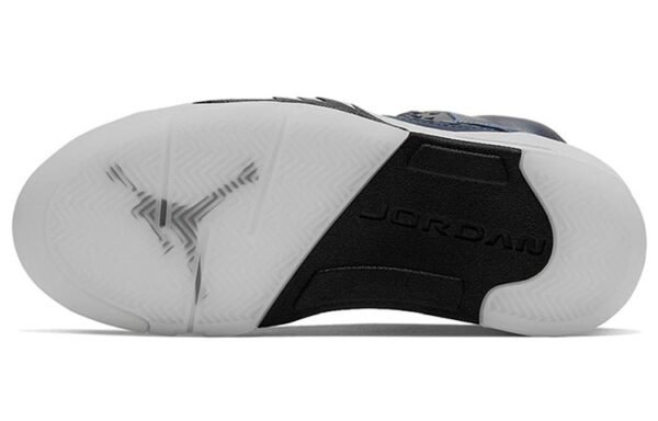 Air Jordan 5 Retro ‘Oil Grey’