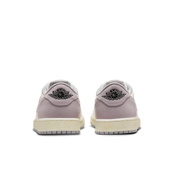 Air Jordan 1 Retro Low OG ‘Atmosphere Grey’