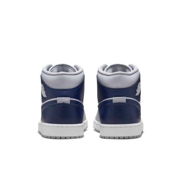 Air Jordan 1 Mid ‘Wolf Grey Midnight Navy’