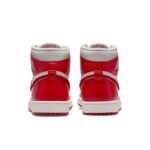 Air Jordan 1 High OG ‘Newstalgia Chenille’