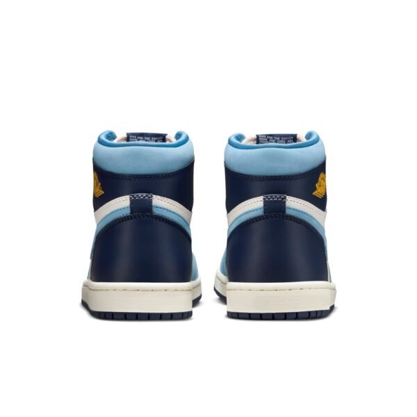 Air Jordan 1 Retro High OG ‘University Blue Midnight Navy’