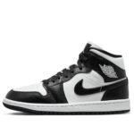 Air Jordan 1 Mid ‘Panda’